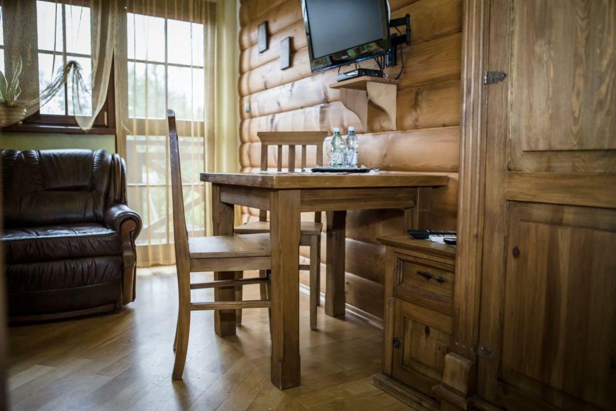 Stary Lwow Bed & Breakfast Korczyna  Exterior photo